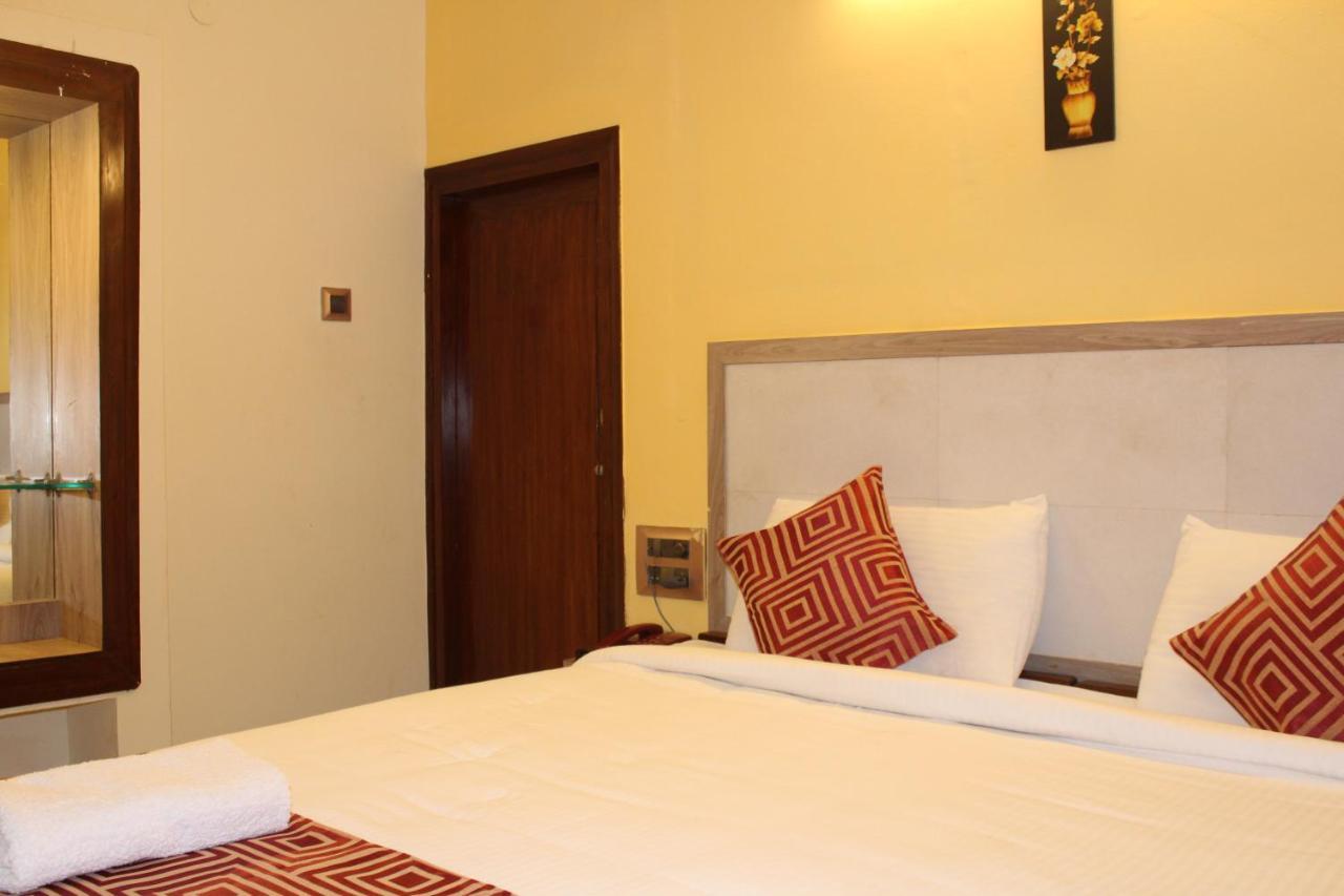 Kaveri Hotel Bed&Breakfast Mysore Eksteriør bilde