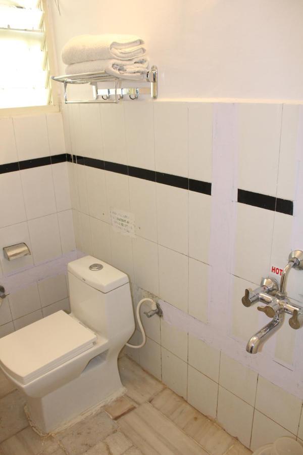 Kaveri Hotel Bed&Breakfast Mysore Eksteriør bilde