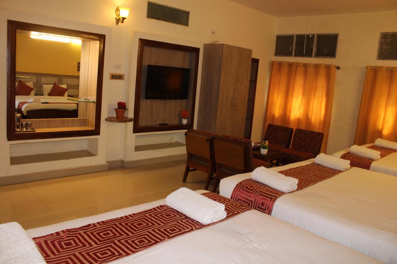 Kaveri Hotel Bed&Breakfast Mysore Eksteriør bilde