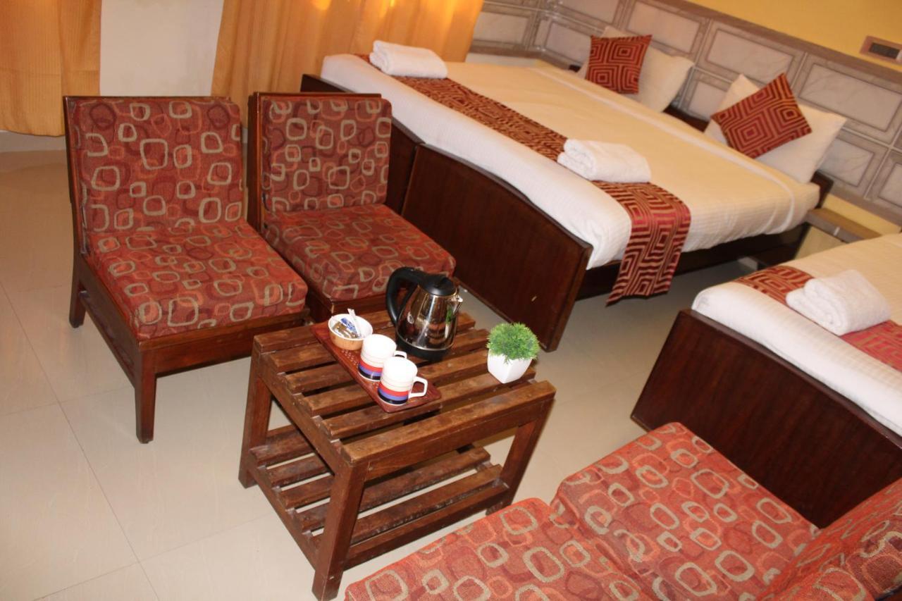 Kaveri Hotel Bed&Breakfast Mysore Eksteriør bilde